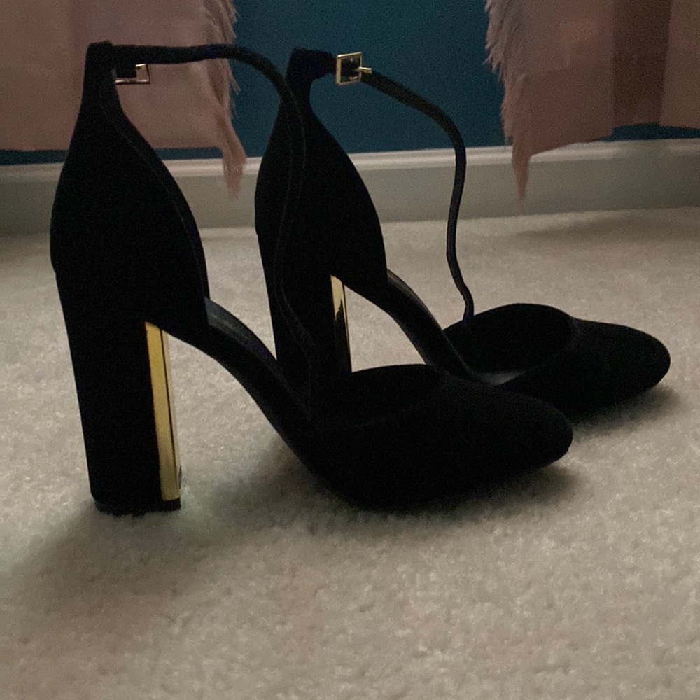 Lulus black velvet, ankle strap heels, size 6, never worn.